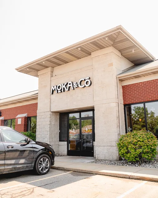 Moka & Co
