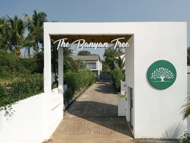 The Banyan Tree Villa by Orange Sunsets