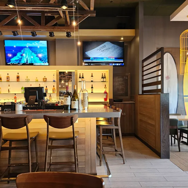 California Pizza Kitchen, Hagåtña