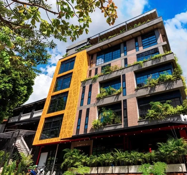 Manila Hotel Boutique