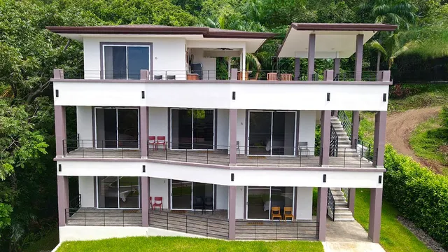 Hotel and Restaurante Las Lomas