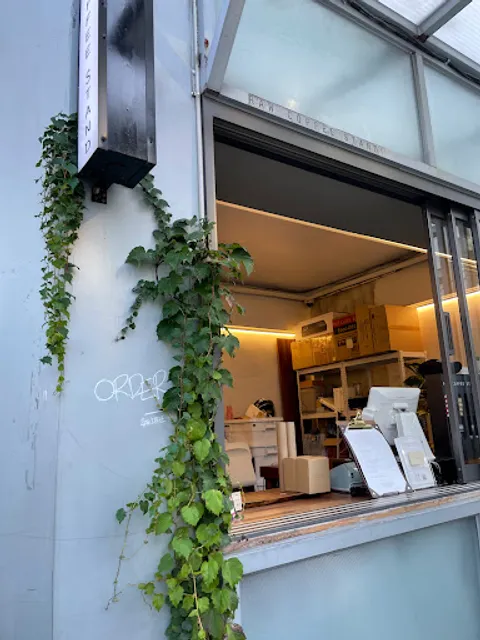 Raw Coffee Stand