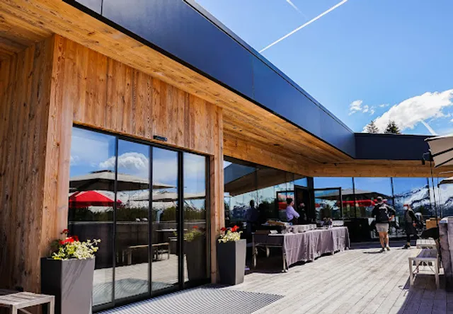 Chalet 44 Alpine Lounge