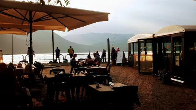 La DAMA sul lago | Ristorante Pizzeria