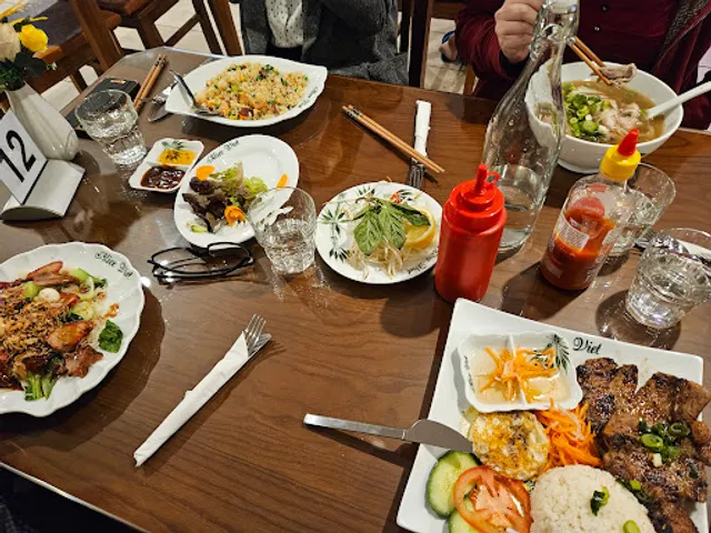 Alice Viet Restaurant