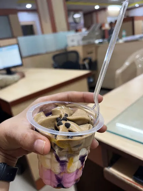 Jaggi Ice Cream Parlour