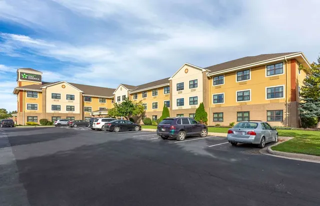 Extended Stay America- Suites- Cleveland - Brooklyn