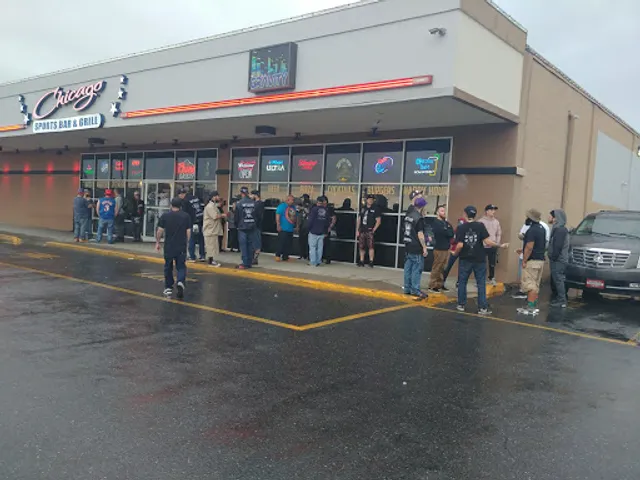 Chicago Sports Bar & Grill