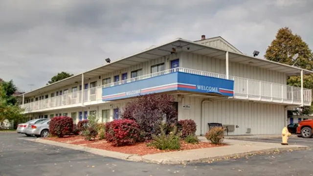 Motel 6 Des Moines, IA - North