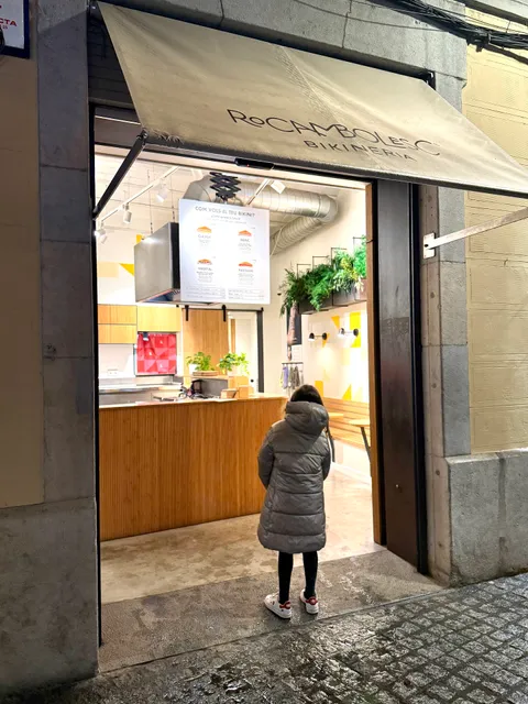 Rocambolesc Bikineria