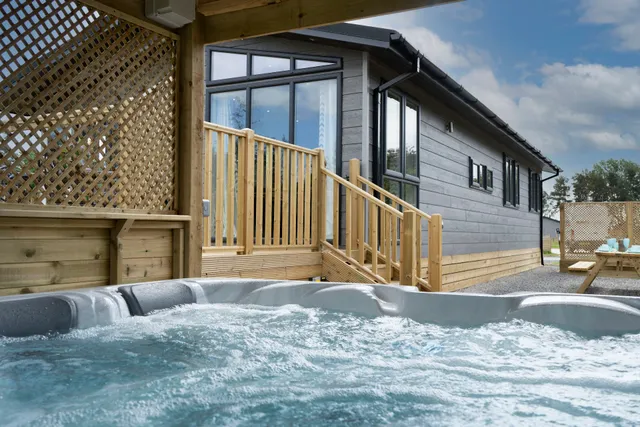 Hollicarrs Holiday Park