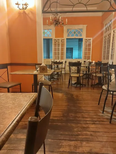 Bomboniere e Restaurante Castelinho