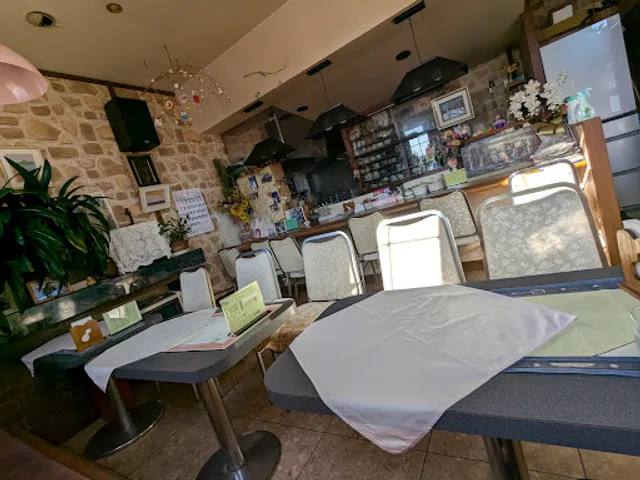 軽食喫茶コスモ