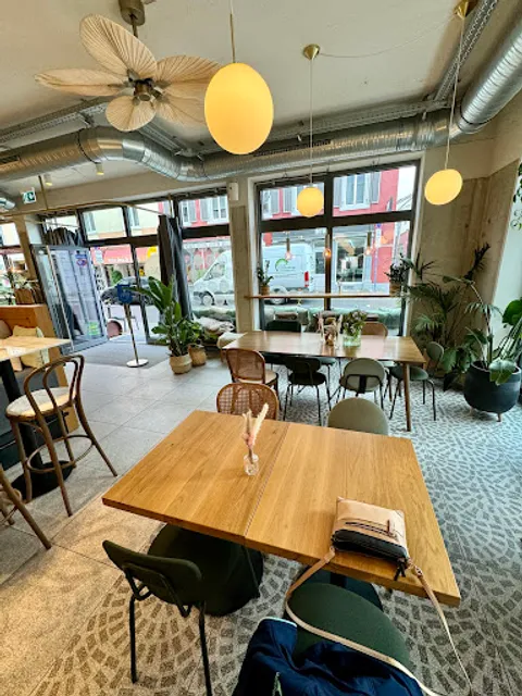 GuMo - Café | Bistro | Deli