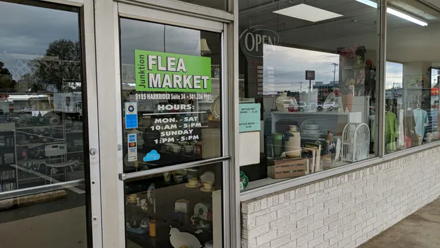 Junktion Flea Market