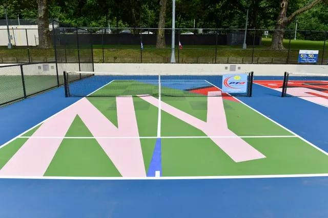 Highland Park Tennis Courts