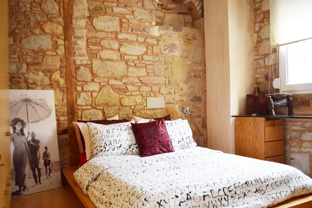 Homeric Poems Studios and Apartments