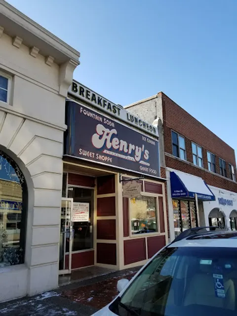 Henry's Confectionery