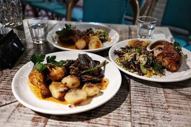 Ben's General Food Store Publika