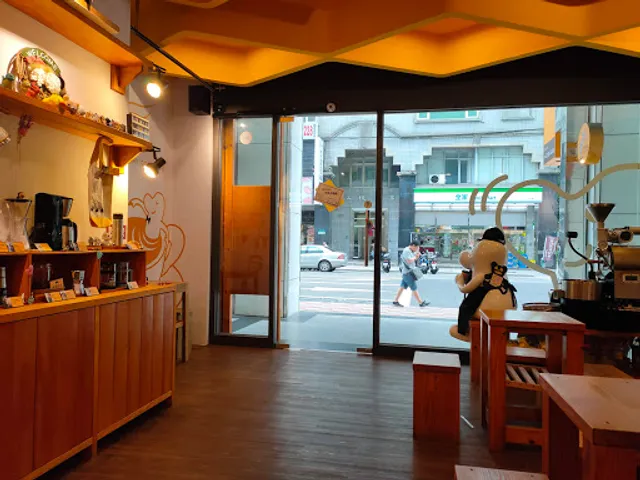 CAMA CAFE 新店民權店