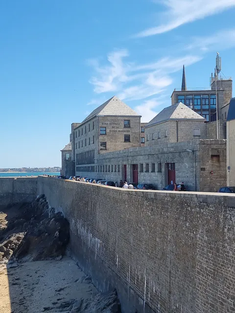 National School Supérieure Maritime