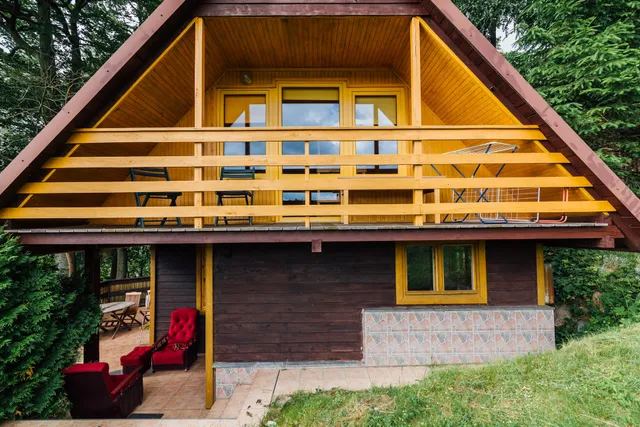 Cottages on Lake Ostrzyckim