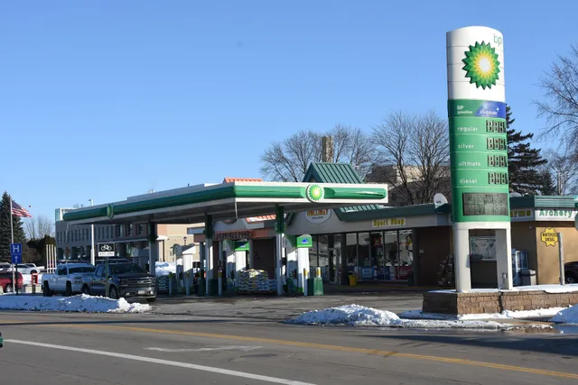 Holliday Food & Sport