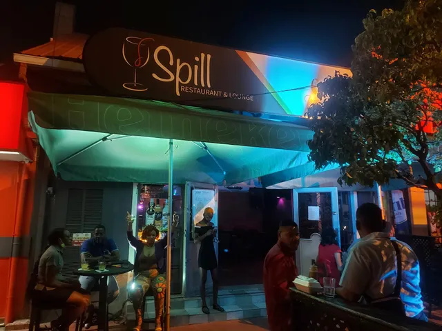 Spill Restaurant & Lounge
