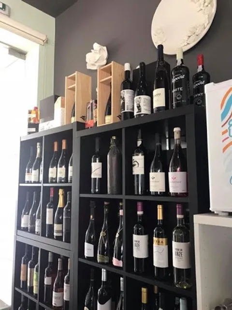 Cafetaria Square Flavors