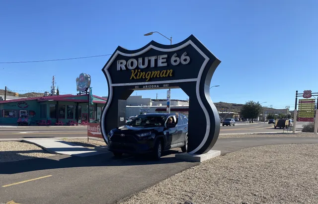 Kingman Route 66 Arch
