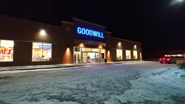 Goodwill - Apple Valley