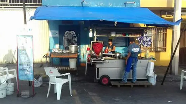 Tacos Y Burgers Niño Bien