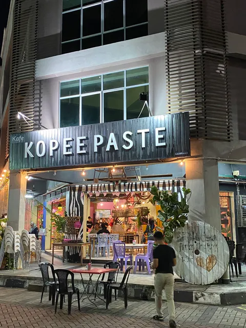 Kopee Paste Cafe