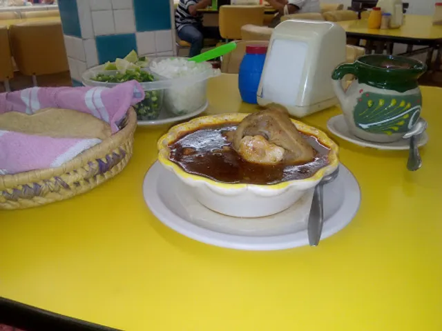 Palacios Torres Santos