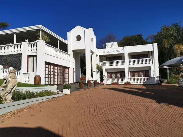 Erasmus Manor Guest House