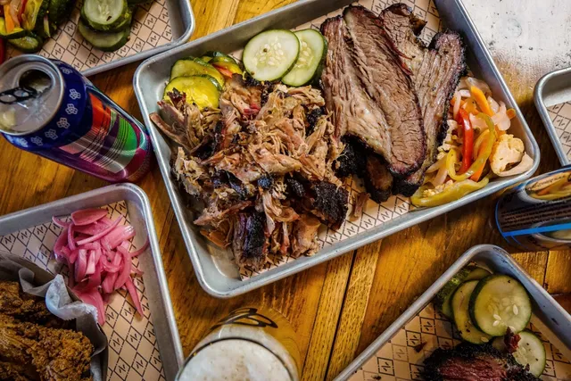 Noble Pizzeria & Barbecue