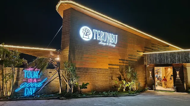 Terumbu Lounge & Dining