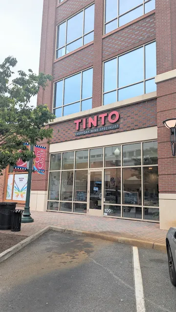 Tinto Wine & Cheese Oyster Point