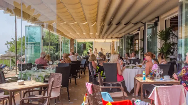 Le Papillon Restaurant & Beach Club Marbella