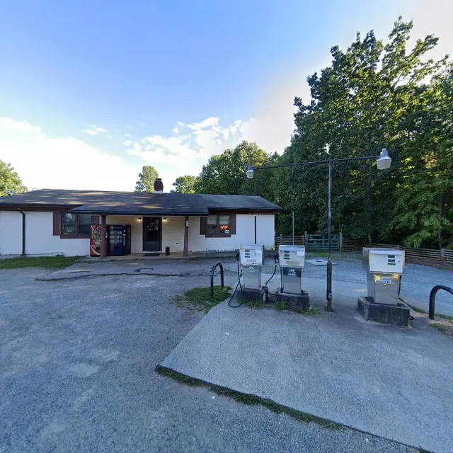 Woody's Country Store