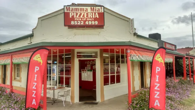 Mamma Mia Pizzeria