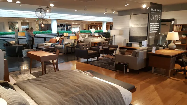 Crate & Barrel