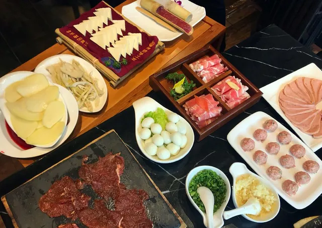 Dezhuang Hot Pot