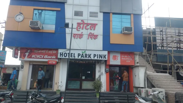 Hotel park pink