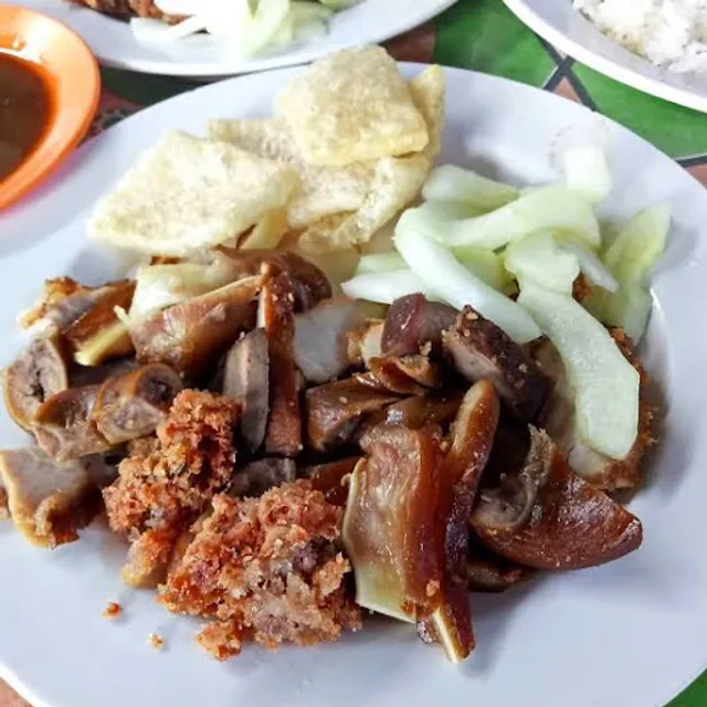 Siobak Bu Ayuk Singaraja