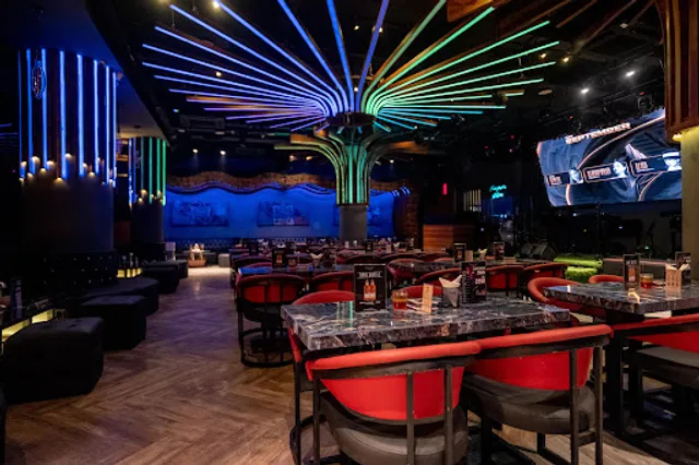 Barcode Ultra Lounge PIK