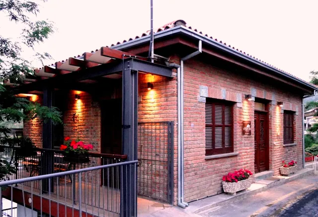 Archontiko i Misirlou