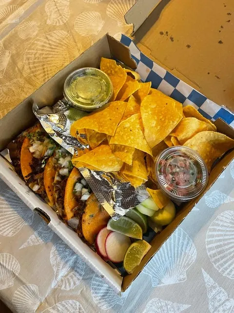 Taqueria Rendon (Surf City)