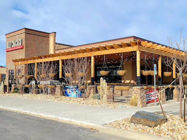Old Chicago Pizza + Taproom
