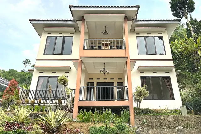 Urbanview Resort Syariah Khansa Cisarua Puncak